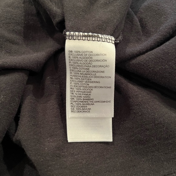 The North Face Men’s Long Sleeve TNF Sleeve Hit Tee - Picture 6 of 6